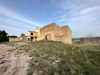 Casa a Argençola. Venta casa en argençola zona afueras con 28 hectáreas de terreno