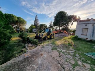 Terreny residencial a Montmeló. Venta terreno urbano en montmeló 462m2!!