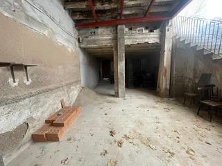 Lloguer Local Comercial a Centre. Alquiler local comercial en igualda zona centro 100m2!!
