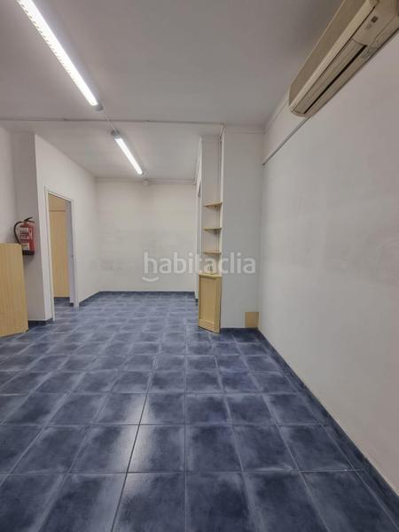 Foto d4ce83ca-b422-48ce-9377-f1c4a6405366. Local comercial a Centre Igualada
