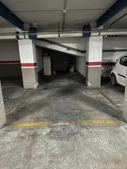 Rent Motorcycle parking in Centre. Alquiler plaza de parking para moto en igualada zona centro!!