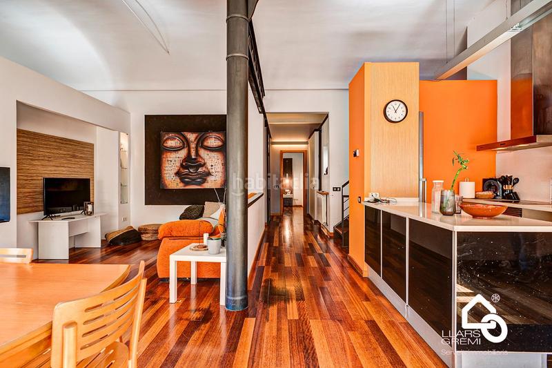 Foto 472ca420-c83f-4969-8e6d-784cb8a90aaa. Dúplex venta dúplex estilo loft zona centro 264m2, 2 plazas de parking y muy luminoso!! en Igualada