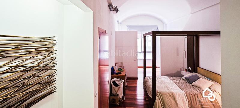 Foto 5a4672ba-590e-4ff0-9140-69541aa145c4. Dúplex venta dúplex estilo loft zona centro 264m2, 2 plazas de parking y muy luminoso!! en Igualada