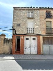 House in Santa Coloma de Queralt. Venta casa en sta. coloma de queralt zona centro garaje, traster