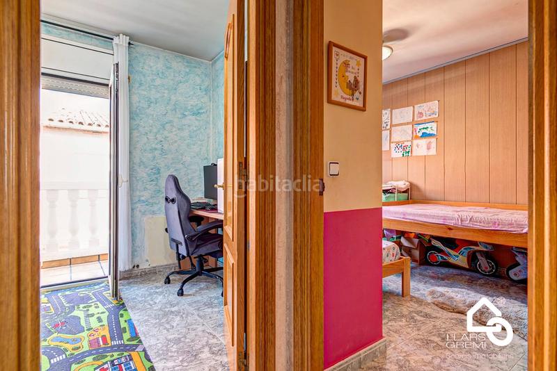 Foto 901de2a1-f4ca-42d4-9bc7-92287cdcb010. Piso venta piso zona estación buhardilla y dos terrazas!! en Vilanova del Camí