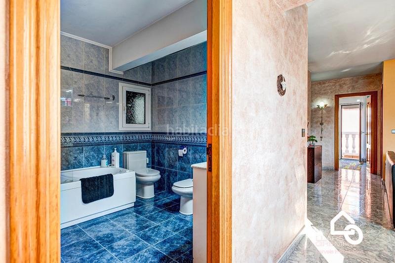 Foto e247cb53-46b7-4f4c-b12a-79ef80ab461e. Piso venta piso zona estación buhardilla y dos terrazas!! en Vilanova del Camí