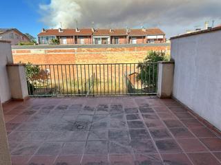 Location Appartement à Calaf. Alquiler piso en calaf zona pueblo 2 habitaciones, terraza y jar