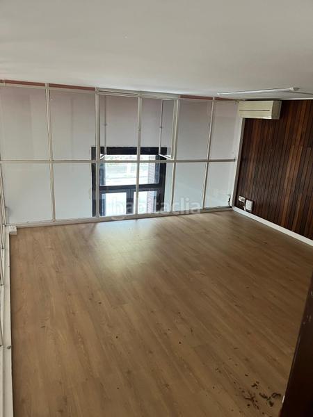 Foto 3dab3a77-7497-49f5-a93a-8357ec8a95cb. Location bureau dans L´Antiga Esquerra de l´Eixample Barcelona