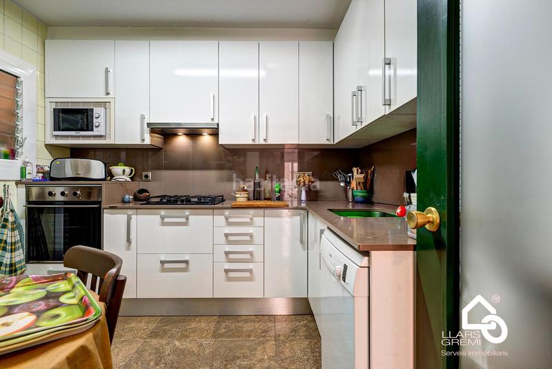 Foto bf1591b0-5c55-40b4-952d-15718270dea5. Etagenwohnung mit heizung parking in Llevant Igualada