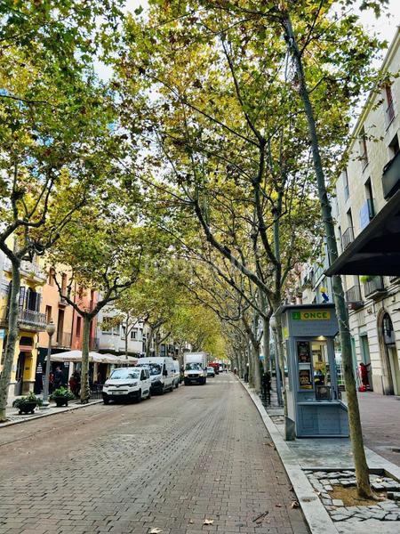 Foto e8abc586-f591-457b-b3db-0d3b7a18eaa0. Rent business premise in Centre Igualada