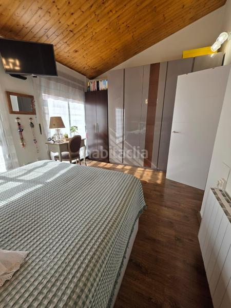 Foto 27eea00c-f7c7-4d3d-b2ac-9765c4237d7b. Casa adossada amb calefacció aparcament a Bruc (El)