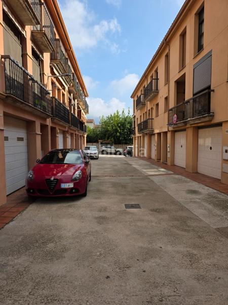 Foto d893b137-7545-4ed2-afa9-7595078fc50b. Casa adossada amb calefacció aparcament a Bruc (El)