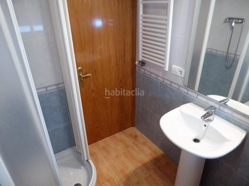 Foto f8d40bae-4f49-45b1-9ac6-94612adf1f4f. Pis amb calefacció a Llevant Igualada