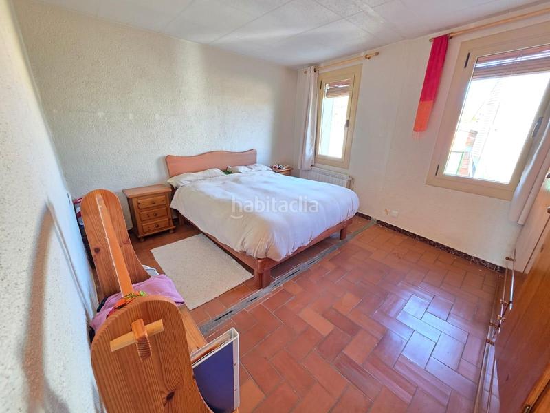 Foto 576a908f-2625-4609-a11d-b15f12a7bb84. Casa amb calefacció aparcament a Llacuna (La)