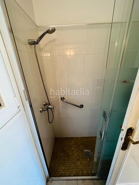 Foto 2fea05c3-fb89-46d3-ad35-cd20933d9c88. Casa amb calefacció aparcament a Centre Igualada