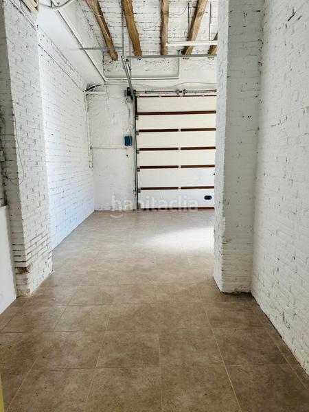 Foto bc8e0013-cb73-4e93-8158-f1ddf37ccf85. Casa amb calefacció aparcament a Centre Igualada