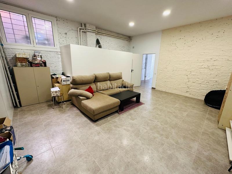 Foto e38fc2e2-f989-47a2-9818-5ad1e75c9664. Casa amb calefacció aparcament a Centre Igualada