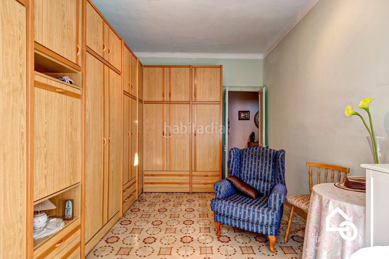 Foto 8337d590-8c30-4767-8d43-3876837d3cb1. Casa amb aparcament a Poble Sec Igualada