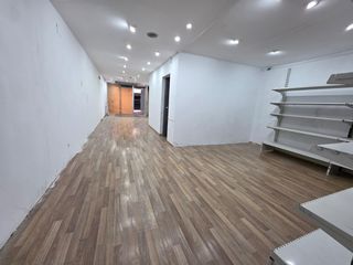 Miete Geschäftsraum in Centre. Alquiler local comercial en igualada zona centro