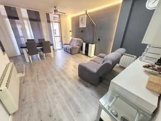 Casa a schiera in Bruc (El). Venta casa adosada en el bruc zona pueblo con terraza 30m2 y gar