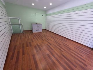 Local Comercial a Calle argent