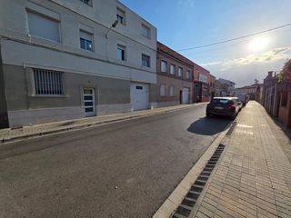 Planta baixa a Poble Sec. Venta planta baja en igualada zona poble sec 4 habitaciones, ter