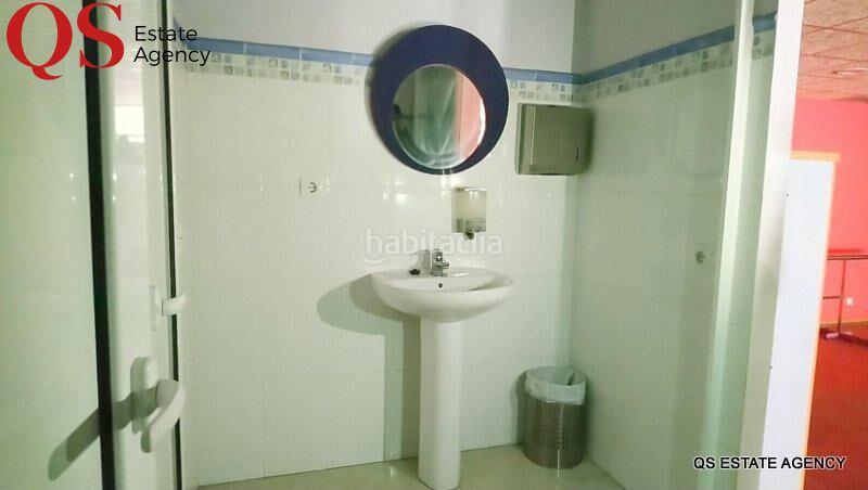 Foto aae954bb-7567-48ac-8804-535657ef2167. Local commercial dans residencial Blanes - vistamar Blanes