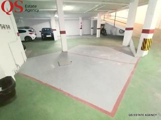 Aparcament cotxe a Nucli Antic. Lote de cinco plazas de parking al centro de cunit