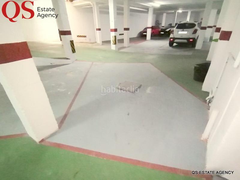 Foto f33be258-8058-424c-8043-4ad0f9122eef. Parking coche lote de cinco plazas de parking al centro en Cunit