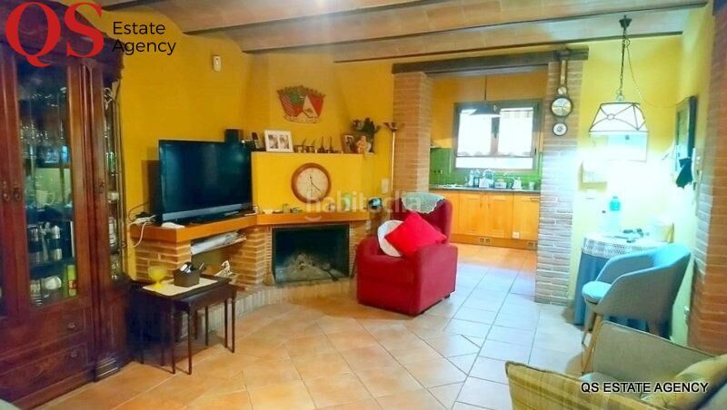 Foto c14a230a-9753-4628-b975-c7381dae1bc0. Masia amb aparcament a Caldes de Malavella