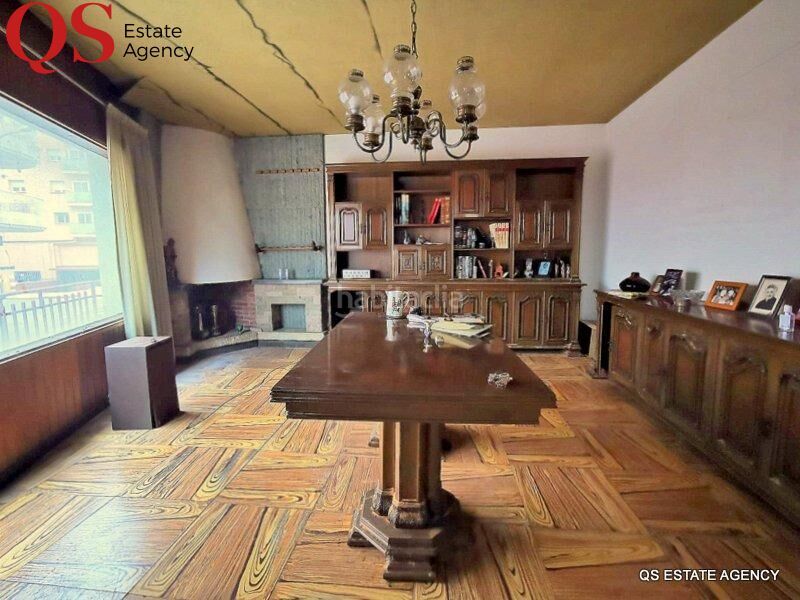 Foto 3c74a9a5-34e0-4ca3-8d6b-b9e782be54fd. Casa aparellada amb aparcament a Centre Blanes