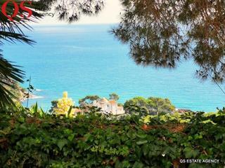 Casa a Santa Cristina-Sant Francesc. Casa con piscina y vistas al mar en urbanización santa cristina,