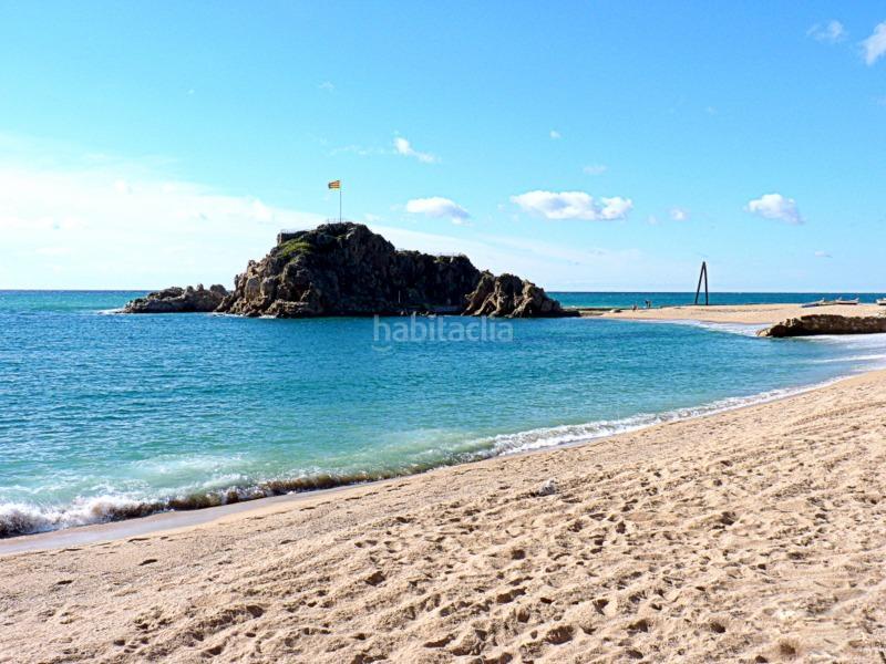 Foto ae3bd1a8-4d26-49df-8258-8d6f42fb67a7. Xalet amb calefacció aparcament piscina a Santa Cristina-Sant Francesc Blanes