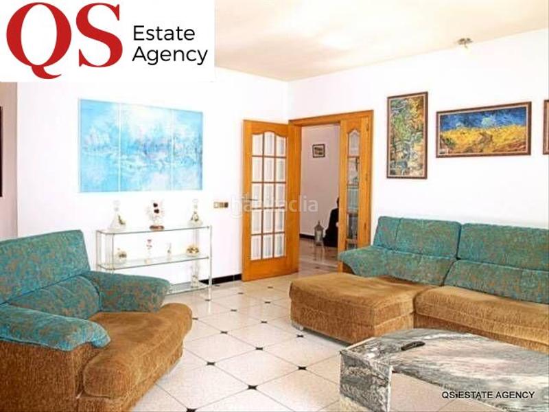 Foto 18c51719-f61c-438b-b043-42143ee806ae. Casa  con jardín en centro en Centre Blanes