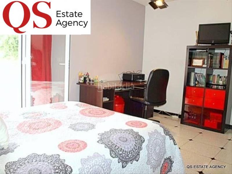 Foto 8a13f005-4f0c-4269-9788-f4183a2e64b8. Casa  con jardín en centro en Centre Blanes