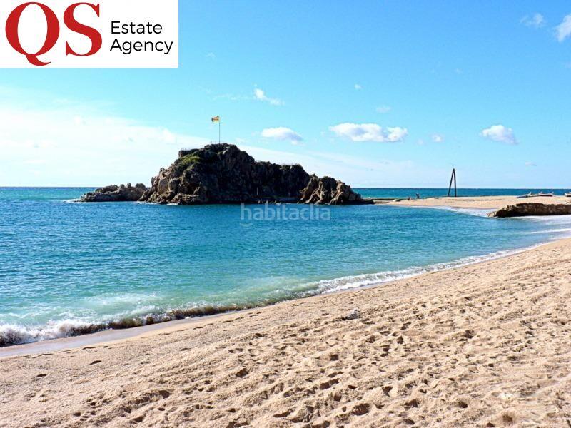 Foto a9575b79-d55e-47a0-8ec8-659f05c2b511. Casa  con jardín en centro en Centre Blanes