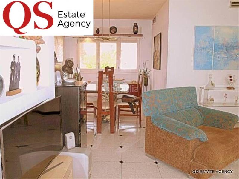 Foto bc873d34-505b-4bd4-a01e-3a643171a53f. Casa  con jardín en centro en Centre Blanes