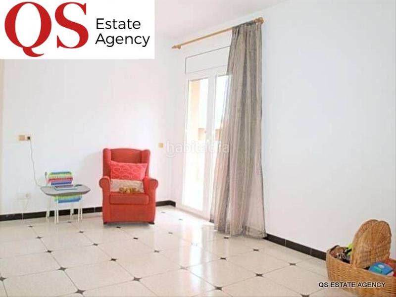 Foto be1d130d-1c6d-4bd8-a98f-775c55d3d2c4. Casa  con jardín en centro en Centre Blanes