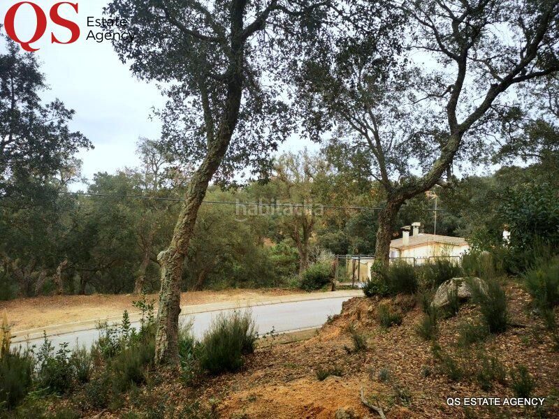 Foto 92dd70a9-9897-477c-8b9c-c9e969f414f2. Terreny residencial a Llagostera