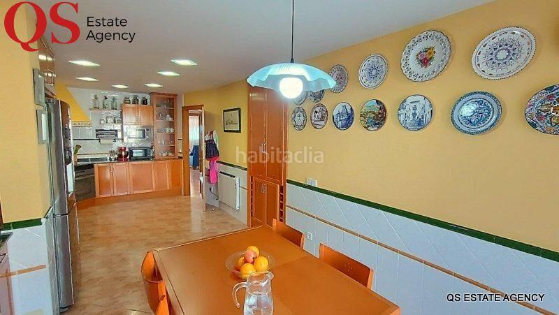 Foto 243702e6-8b37-4d37-a5e4-4df4abe407d7. Maison jumelée avec chauffage parking dans Les Creus Pineda de Mar