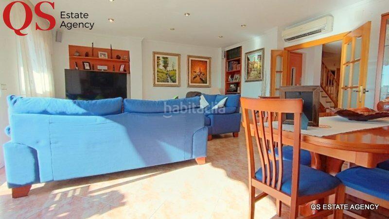 Foto 50e0a6ae-734f-4b82-99c2-9affd553e29f. Maison jumelée avec chauffage parking dans Les Creus Pineda de Mar