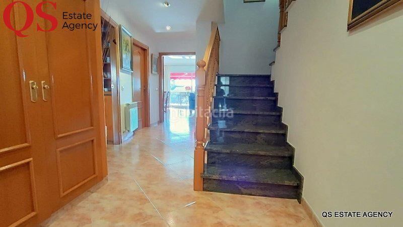 Foto 8283339b-92fd-4d62-b243-955f1c02ee49. Maison jumelée avec chauffage parking dans Les Creus Pineda de Mar