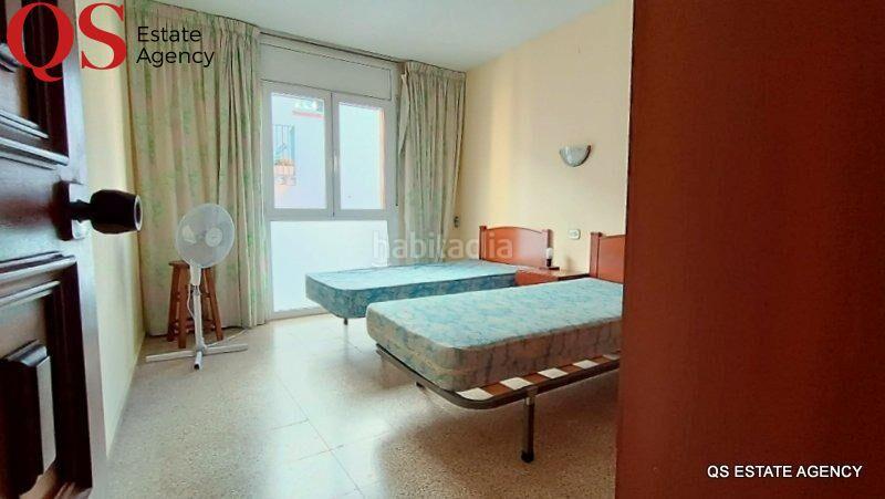 Foto a6dda454-0199-401b-9048-c05679b5824d. Edifici a Centre Blanes