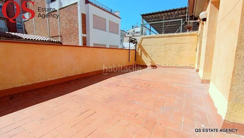 Foto 4aad894d-a00a-41f8-aa40-8ff9efebbb77. Casa adossada amb calefacció aparcament a Centre Lloret de Mar