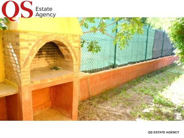 Foto 5f964588-fe9e-4644-9917-ae8e4abb52e6. Casa amb calefacció aparcament piscina a Riells Escala (L´)