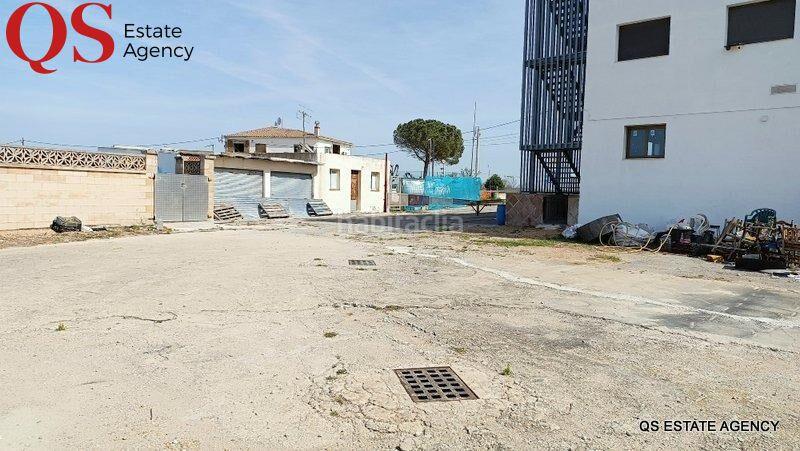 Foto 3f26543e-40cc-4a19-9706-ddb5e97c52f9. Edificio hotel con piscina en Terrafortuna - Puig Ventós Vidreres