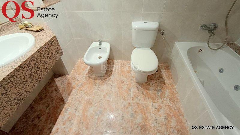 Foto a0a00fe2-88c0-4b71-989a-c6f9f9c9325d. Edificio hotel con piscina en Terrafortuna - Puig Ventós Vidreres