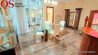 Maison jumelée à Centre. Casa con garaje a 100m de la playa en centro de blanes