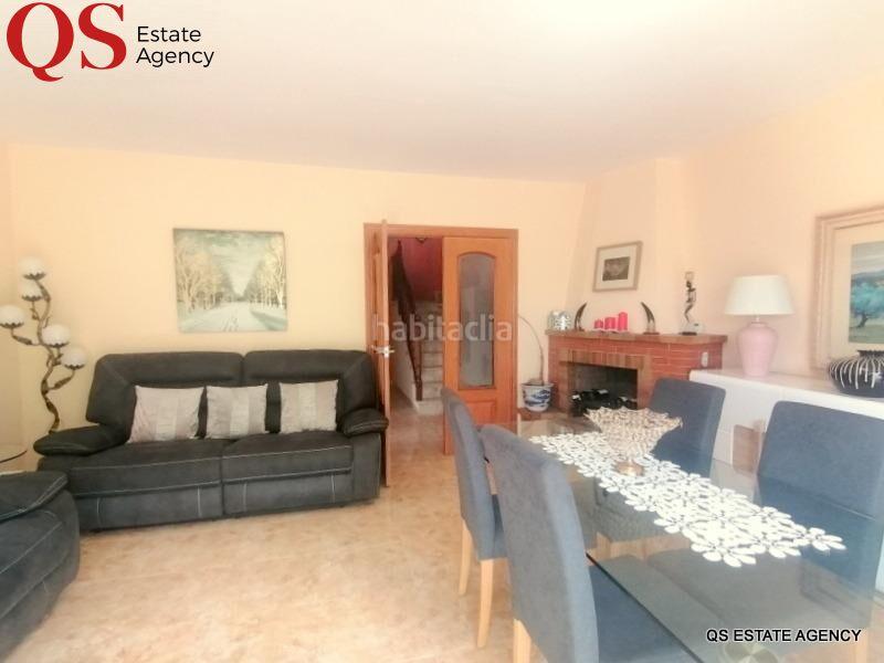Foto 0b1f870d-80a8-4c98-85c1-cdd20fe47ac1. Casa amb calefacció aparcament piscina a Cunit residencial Cunit