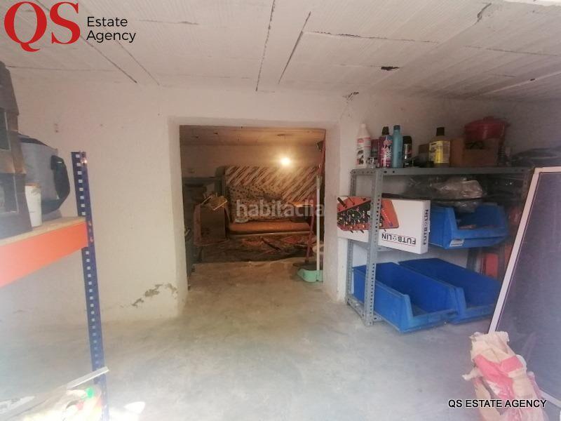 Foto 5042213c-b6cb-4cb0-950a-8d15f627e8cc. Casa amb calefacció aparcament piscina a Cunit residencial Cunit